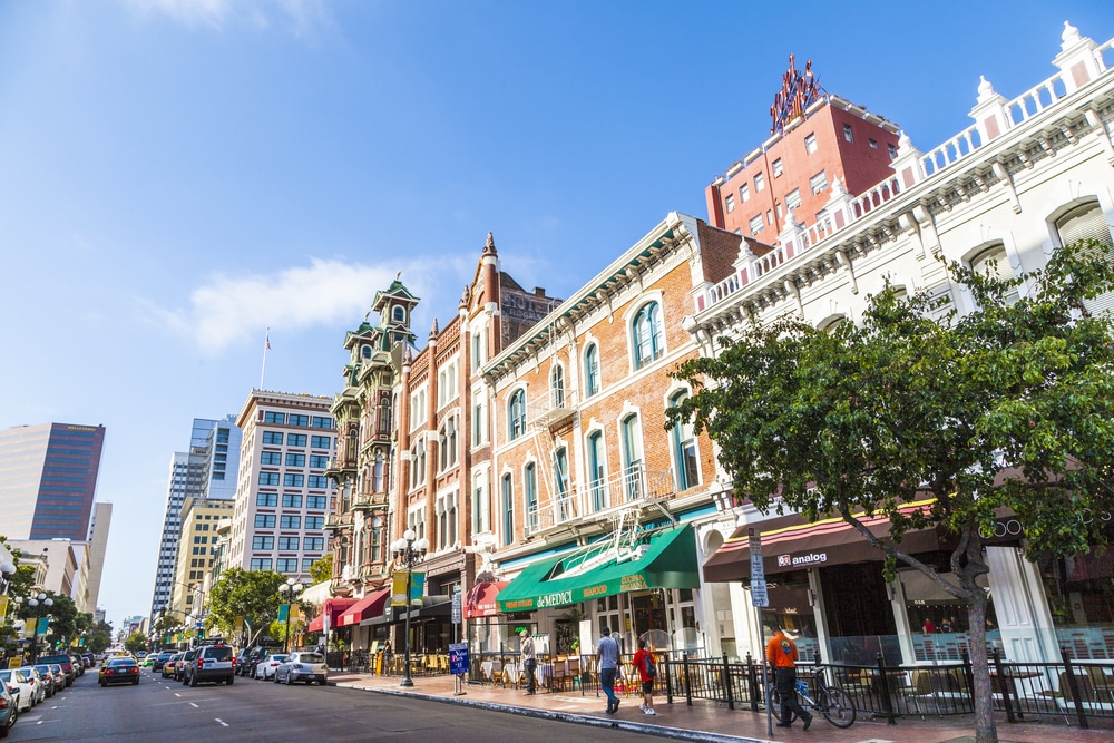 San,Diego,,Usa,-,June,11:,Facade,Of,Houses,In